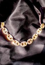 Load image into Gallery viewer, Pavé Puffed Mariner Chain Choker
