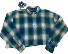 Load image into Gallery viewer, Vintage 90s Cropped Flannel With Matching Scrunchie