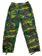 Load image into Gallery viewer, Vintage Green Thumb Camo Pant
