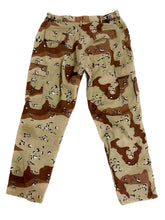 Load image into Gallery viewer, Vintage Chocolate Chip Desert Storm Camo Pant
