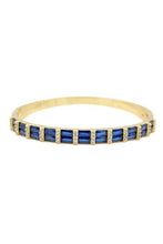 Load image into Gallery viewer, Baguette Bangle in Gold
