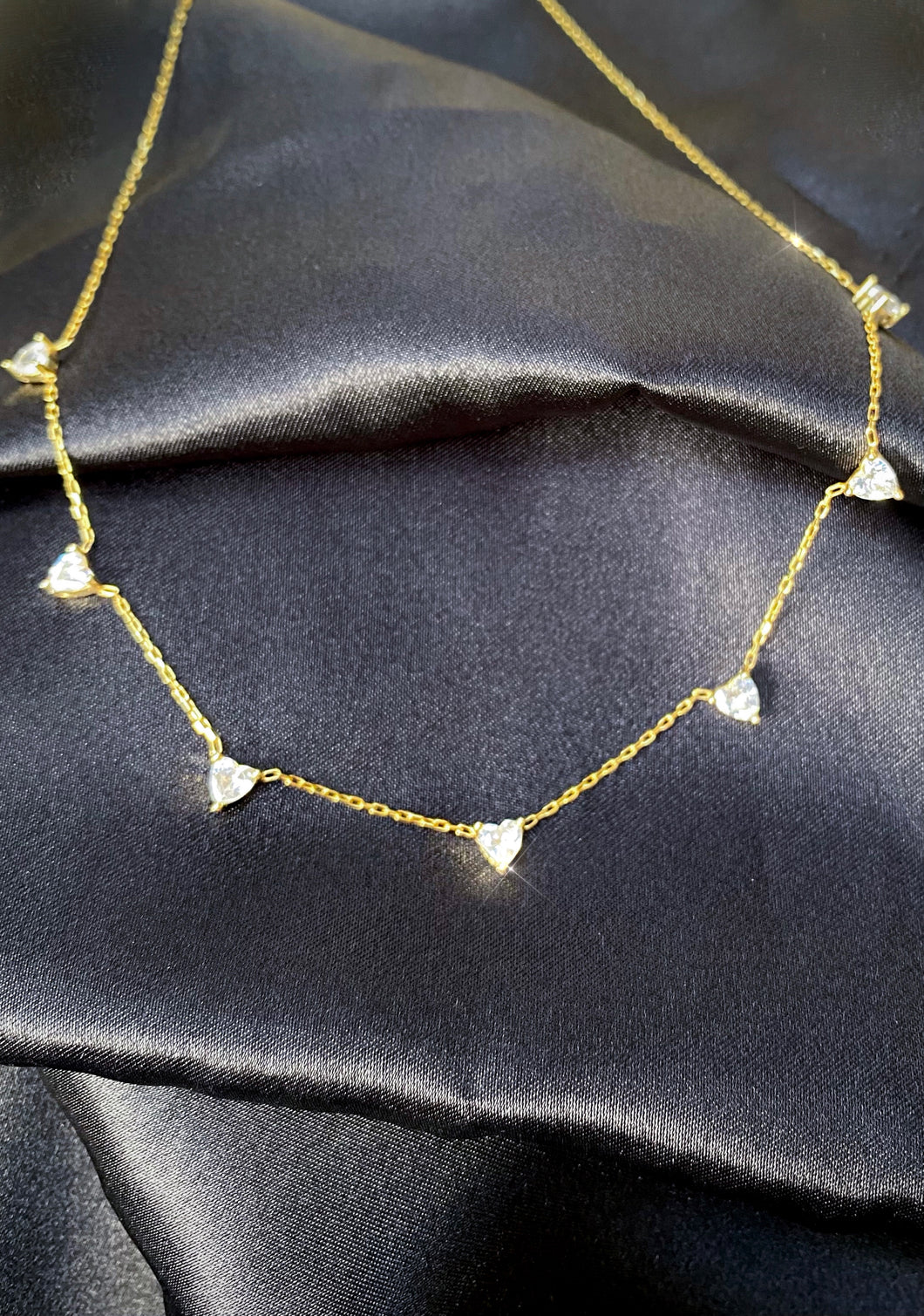 L'amour Heart Station Necklace