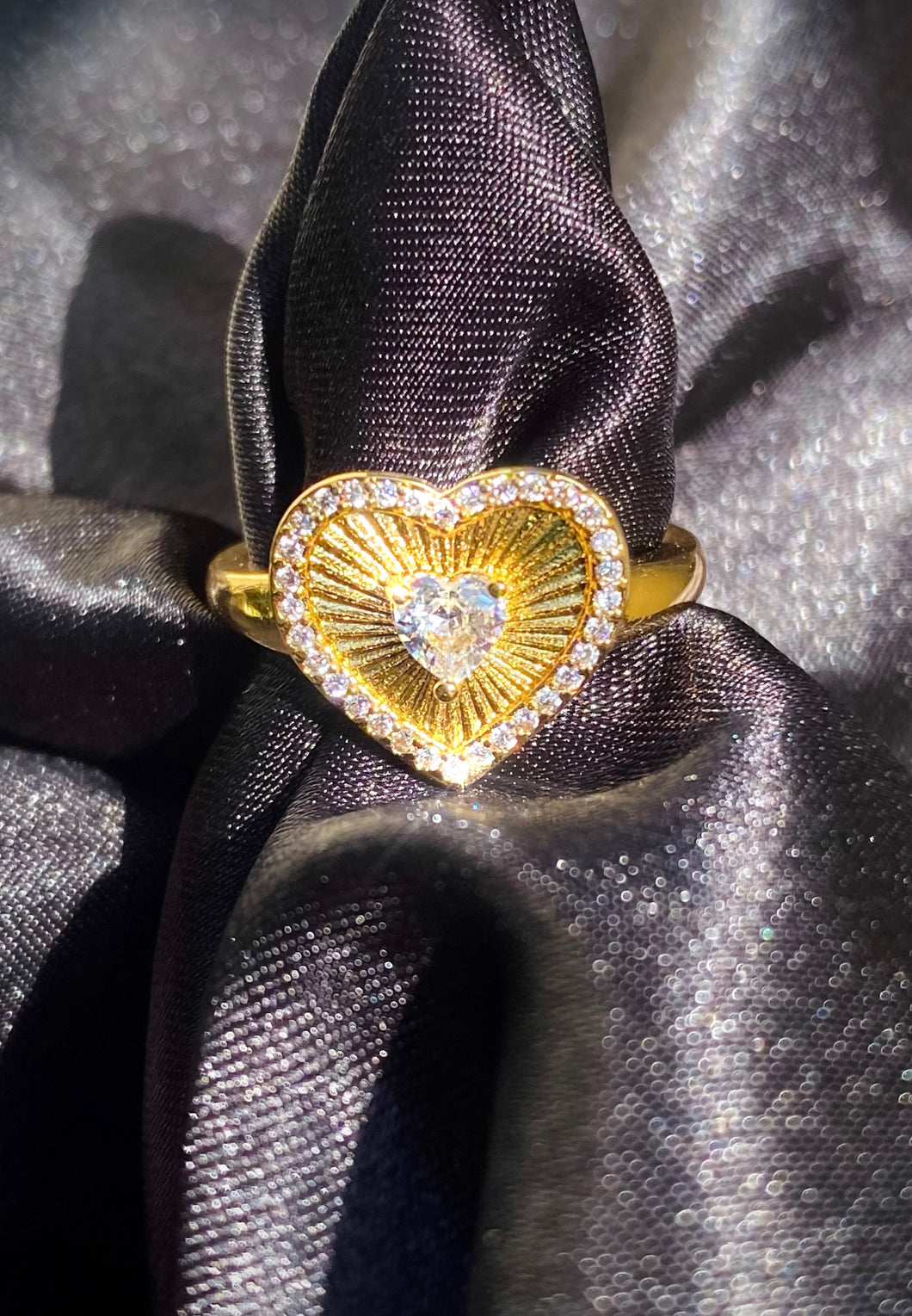 14k Sunburst Heart Ring