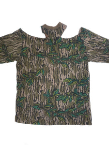 Vintage Mossy Oak Cold Shoulder Long Sleeve T-Shirt