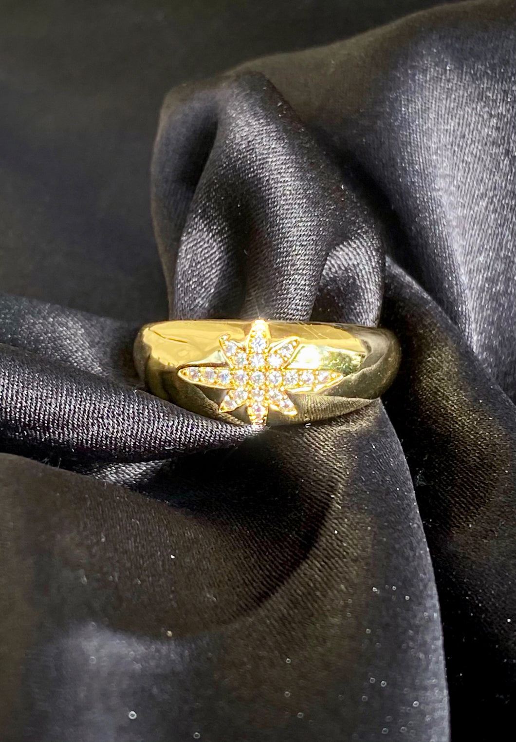 18k Starburst Ring