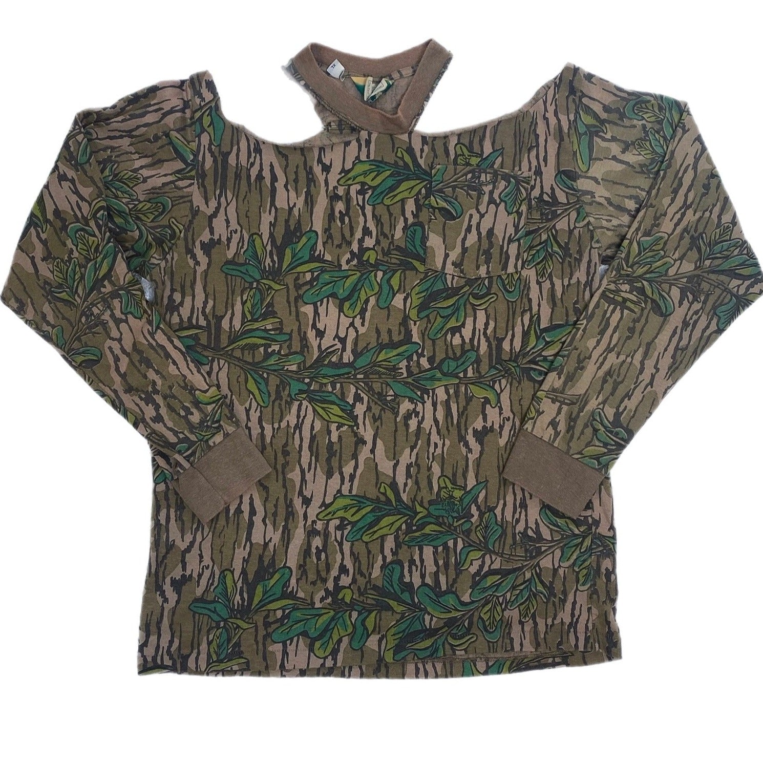 Før Salg oplukker Vintage Mossy Oak Cold Shoulder Long Sleeve T-Shirt – Deelish