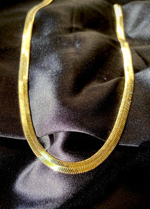 Thick Herringbone Chain Necklace
