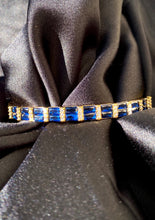 Load image into Gallery viewer, Baguette Bangle in Gold
