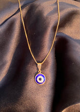 Load image into Gallery viewer, Evil Eye Circle Necklace in Gold
