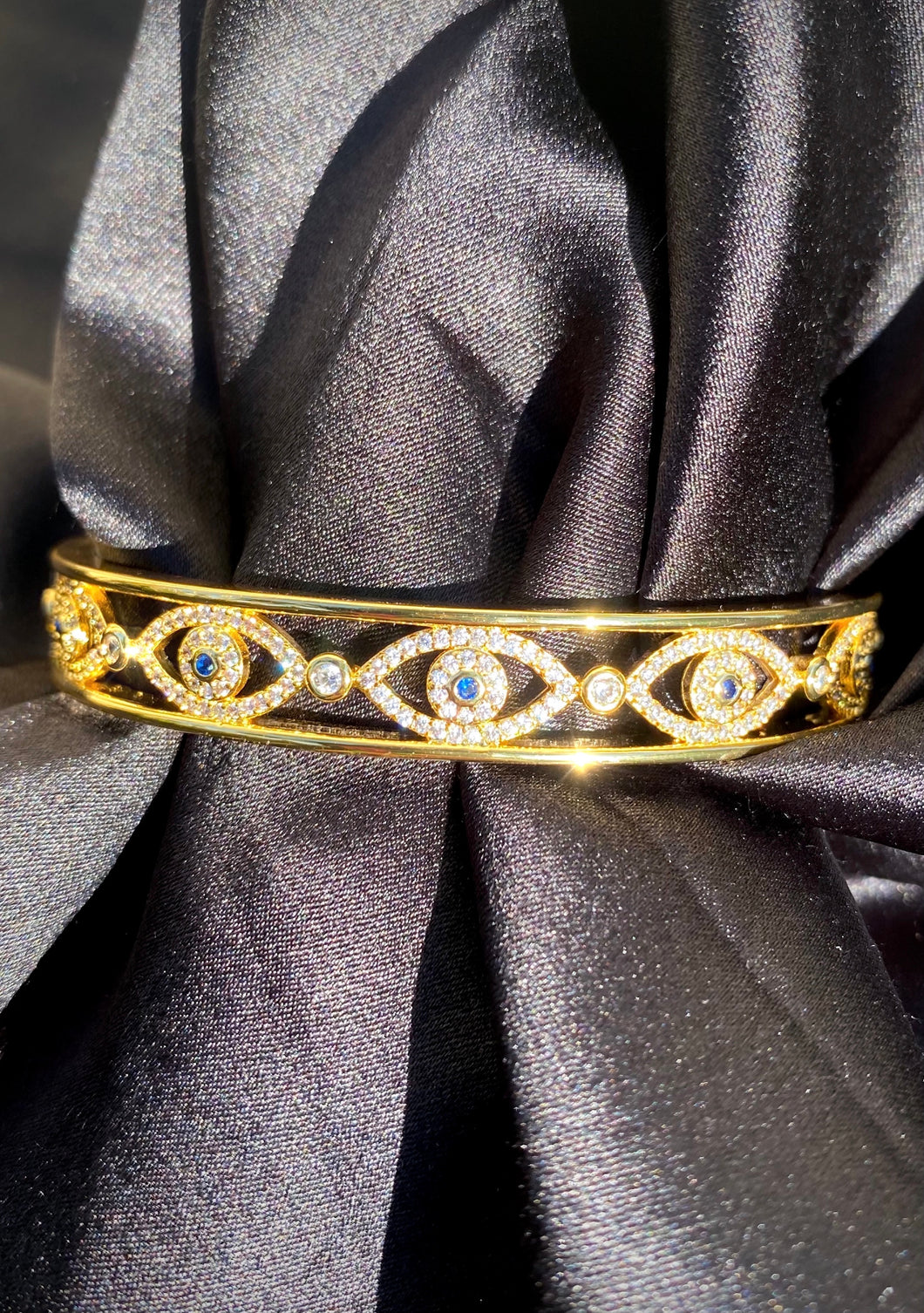 18k Evil Eye Bangle